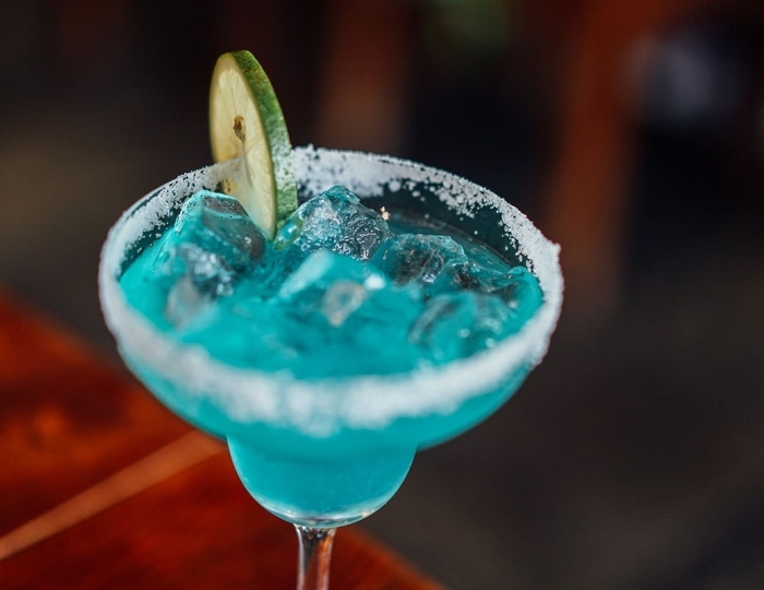 Бар - Отель Movenpick Krasnaya Polyana / Мовенпик Красная Поляна